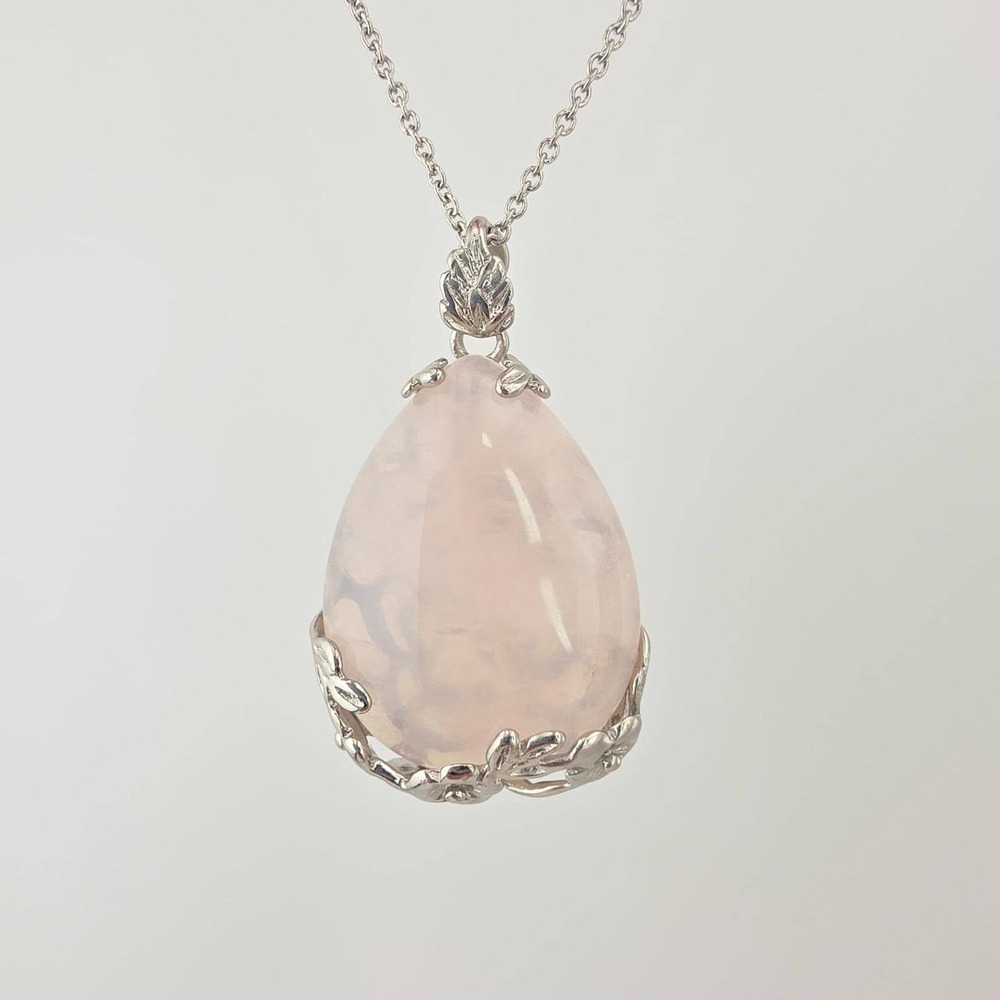 Vintage Natural Rose Quartz Necklace Pink Filigree Rose Floral Silver Tone 18"